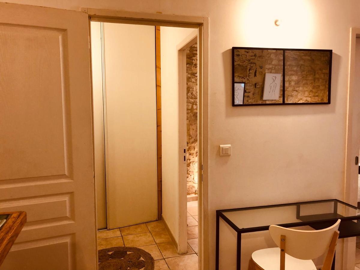 Le Moka Charmant Appartement Au Coeur De Ville Νιμ Εξωτερικό φωτογραφία