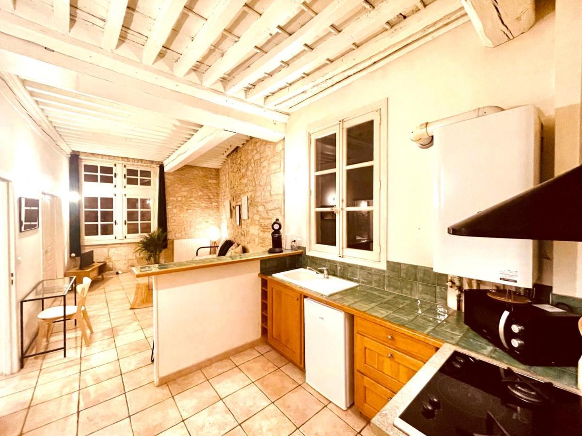 Le Moka Charmant Appartement Au Coeur De Ville Νιμ Εξωτερικό φωτογραφία